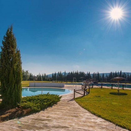Escape to Villanueva de la Serena with half board and car park