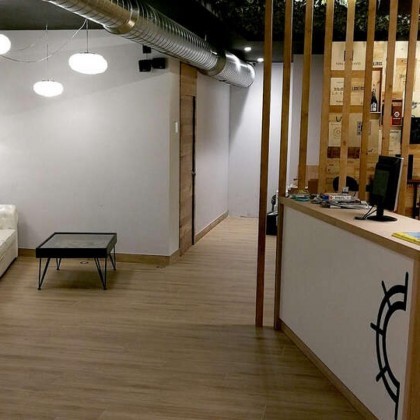 Amateurs de vin : dîner accords mets et vins, et départ tardif avec vue sur la Costat da Morte