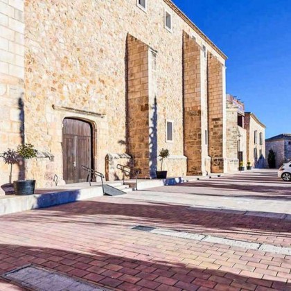 Escapada única en un edificio histórico con Bodega y Spa en Belmonte (desde 2 noches)