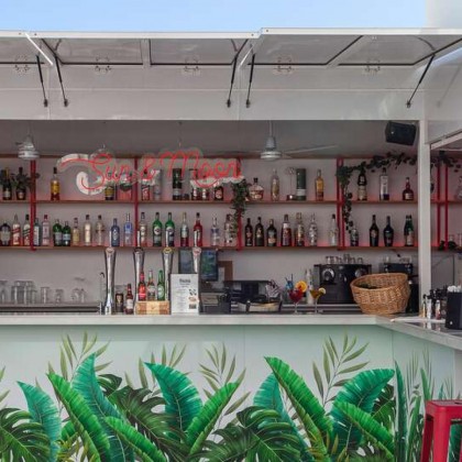 Reposez-vous et prenez votre petit-déjeuner face à la Méditerranée à Benalmádena