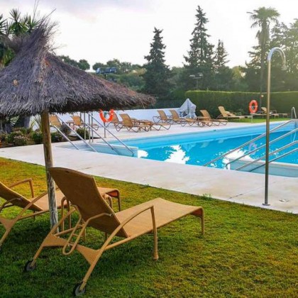 Offer with breakfast and cava in a charming hotel near the beaches of the Costa del Sol