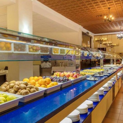 Parta para uma aventura numa estância temática em Benidorm, com pequeno-almoço incluído