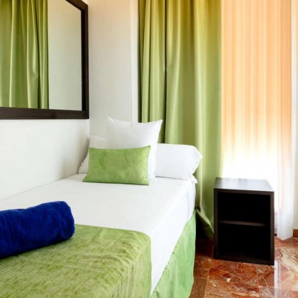 All-inclusive getaway in Cala Finestrat, in the heart of the Costa Blanca