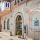 Vacaciones románticas en Burgos con bañera de hidromasaje, botella de cava y bombones