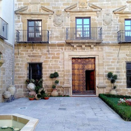 Détente 5* : séjour à Úbeda dans un palais de la Renaissance et circuit thermal de luxe