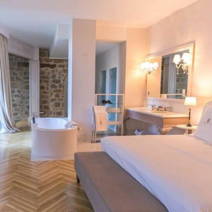 Détente 5* : séjour à Úbeda dans un palais de la Renaissance et circuit thermal de luxe