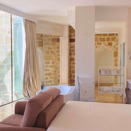 Relax 5*: num palácio renascentista com um circuito de spa de luxo em Úbeda