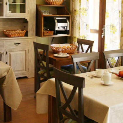 Gourmets of the North: Dinner in Liebana and winery in front of the Picos de Europa