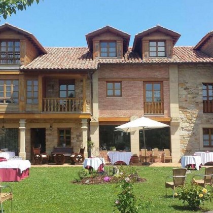 Vive Asturias: Getaway with a visit to the cheese factory in Villaviciosa