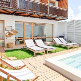 Pure romanticism in a suite with champagne, chocolates and more details to surprise your partner