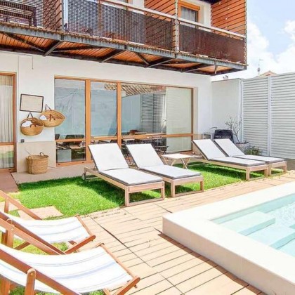 Pure romanticism in a suite with champagne, chocolates and more details to surprise your partner