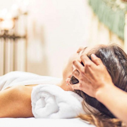 Pure romanticism in a suite with champagne, chocolates and more details to surprise your partner
