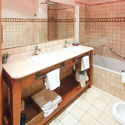 Escapada en plena naturaleza con cena y bañera hidromasaje en la habitación en Cuenca