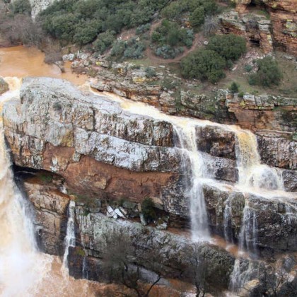 Gastronomic getaway with dinner, picnic basket and wine in Despeñaperros Natural Park