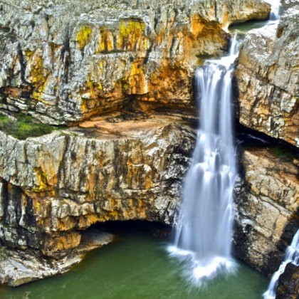 Gastronomic getaway with dinner, picnic basket and wine in Despeñaperros Natural Park