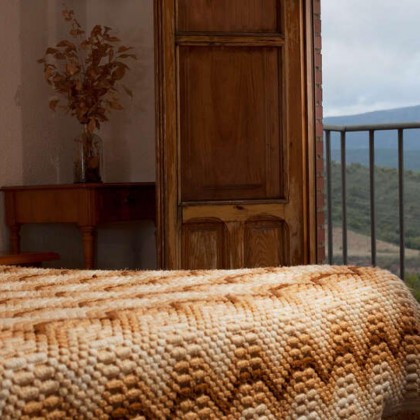 Gastronomic getaway with dinner, picnic basket and wine in Despeñaperros Natural Park