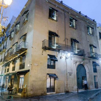 Couples getaway to Alicante: In a superior design room with breakfast in the room
