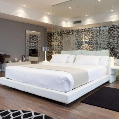 Getaway in the centre of Bilbao with breakfast included