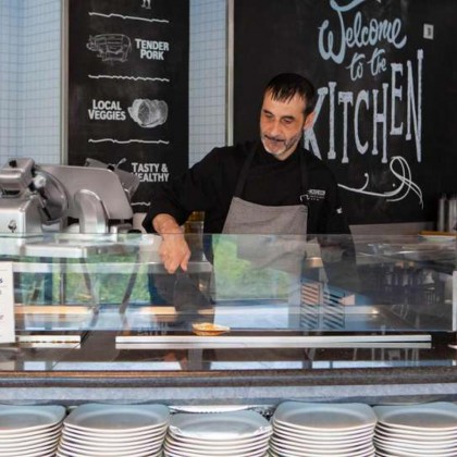 Escapadela no centro de Bilbau com pequeno-almoço incluído