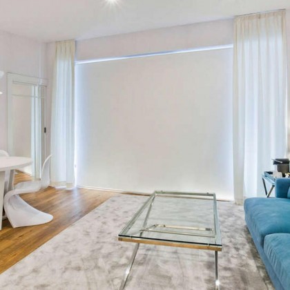 Premium getaway: gourmet breakfast and cava in a luxury hotel in the heart of Pamplona