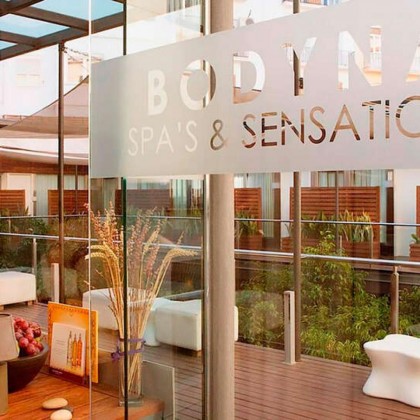 Séjour VIP à Valence avec spa, dîner, massage, fruits avec chocolat et plus encore