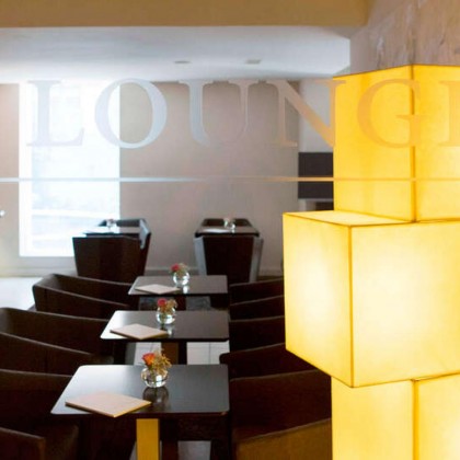 VIP Palace Getaway with spa, dinner, massage, chocolate fruit and more