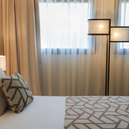 Séjour VIP à Valence avec spa, dîner, massage, fruits avec chocolat et plus encore
