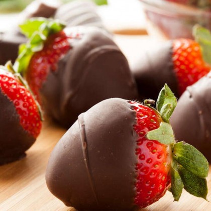 VIP Palace Getaway with spa, dinner, massage, chocolate fruit and more