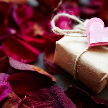 VIP Palace Getaway with spa, dinner, massage, chocolate fruit and more