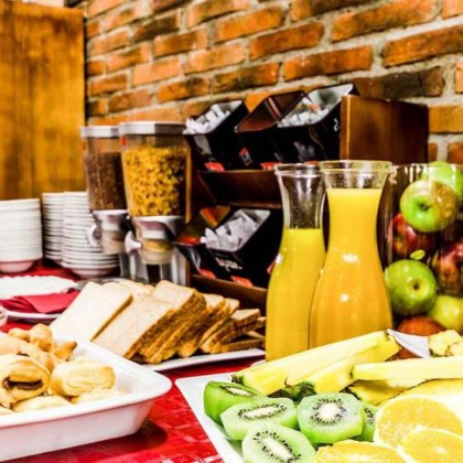 Medieval Experience: Dinner and a getaway with local produce in Ponferrada