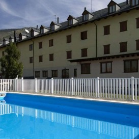 Nature with half board in the Catalan Pyrenees