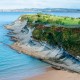 Romantic getaway in a room with terrace in front of the beach and dinner in Santander