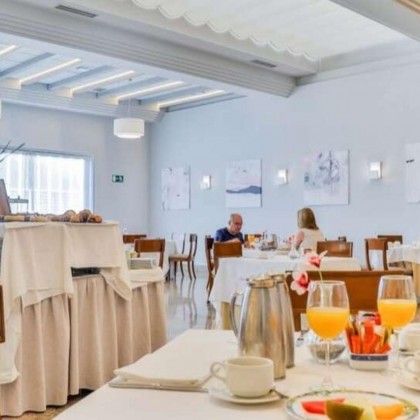 Escapada cerca del Teatro Romano de Mérida con cena y botella de cava