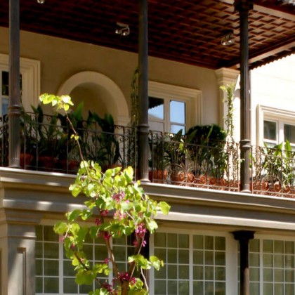 Escapada de lujo en el corazón de Granada en una antigua casa solariega del s.XIX