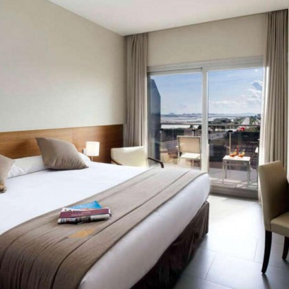 Relaxing getaway in San Pedro de Pinatar with unlimited entry to the Thalasso