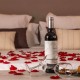 Amour et détente : évasion avec massage, bouteille de vin et détails romantiques à Caldes de Montbui