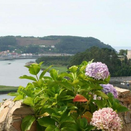 Escapade relaxante avec accès au spa et détails romantiques dans un ancien palais asturien