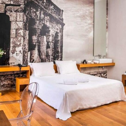 Hotel de luxo em Almeria em Suite Júnior com circuito termal, champanhe e chocolates
