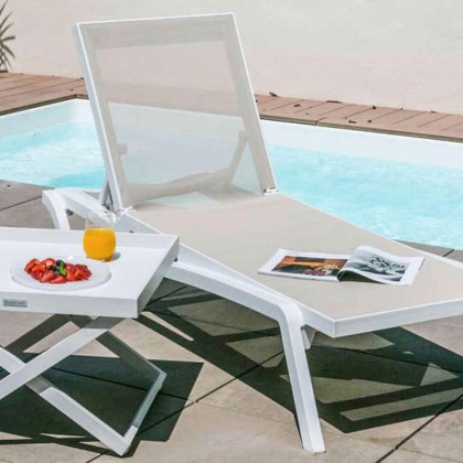 Découvrez Castellón dans un hôtel central avec piscine et petit-déjeuner inclus