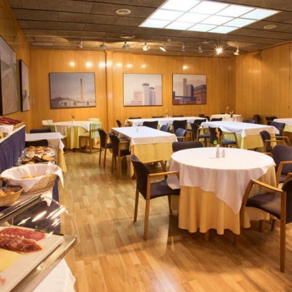 Special for couples in Vilafranca del Penedés with breakfast and chocolates included