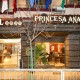 Getaway in the centre of Granada with breakfast and flamenco show included