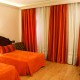 Getaway in the centre of Granada with breakfast and flamenco show included