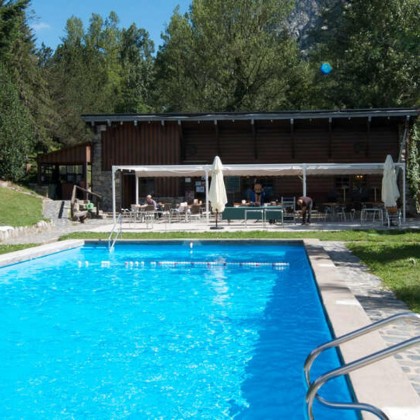Relax in the nature of the Pyrenees with thermal circuit included