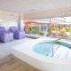 Romanticism very close to Barcelona: spa, dinner and more details with your partner