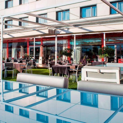 Profitez du spa, du dîner et plus de détails à quelques kilomètres de Barcelone