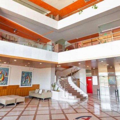 Profitez du spa, du dîner et plus de détails à quelques kilomètres de Barcelone