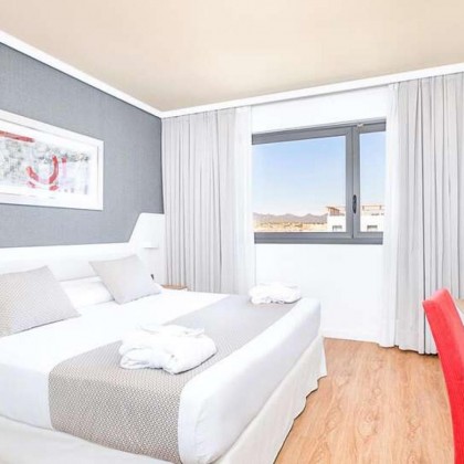 Profitez du spa, du dîner et plus de détails à quelques kilomètres de Barcelone