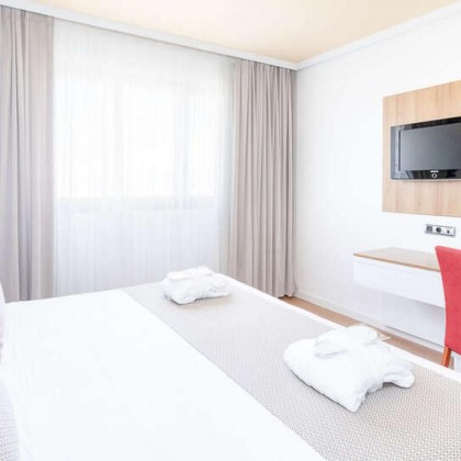 Profitez du spa, du dîner et plus de détails à quelques kilomètres de Barcelone