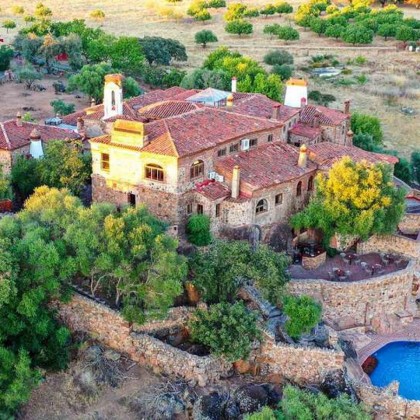 Romanticismo y vino en la provincia de Badajoz, con visita a una bodega