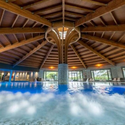 Getaway with access to the thermal pool in Solares